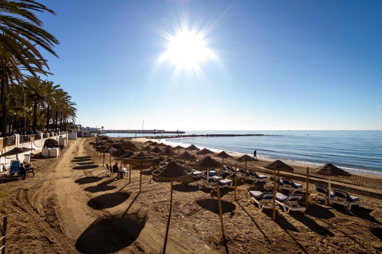 Marbella Banus Suites - Marbella Beach Front Suite Apartment Eksteriør billede