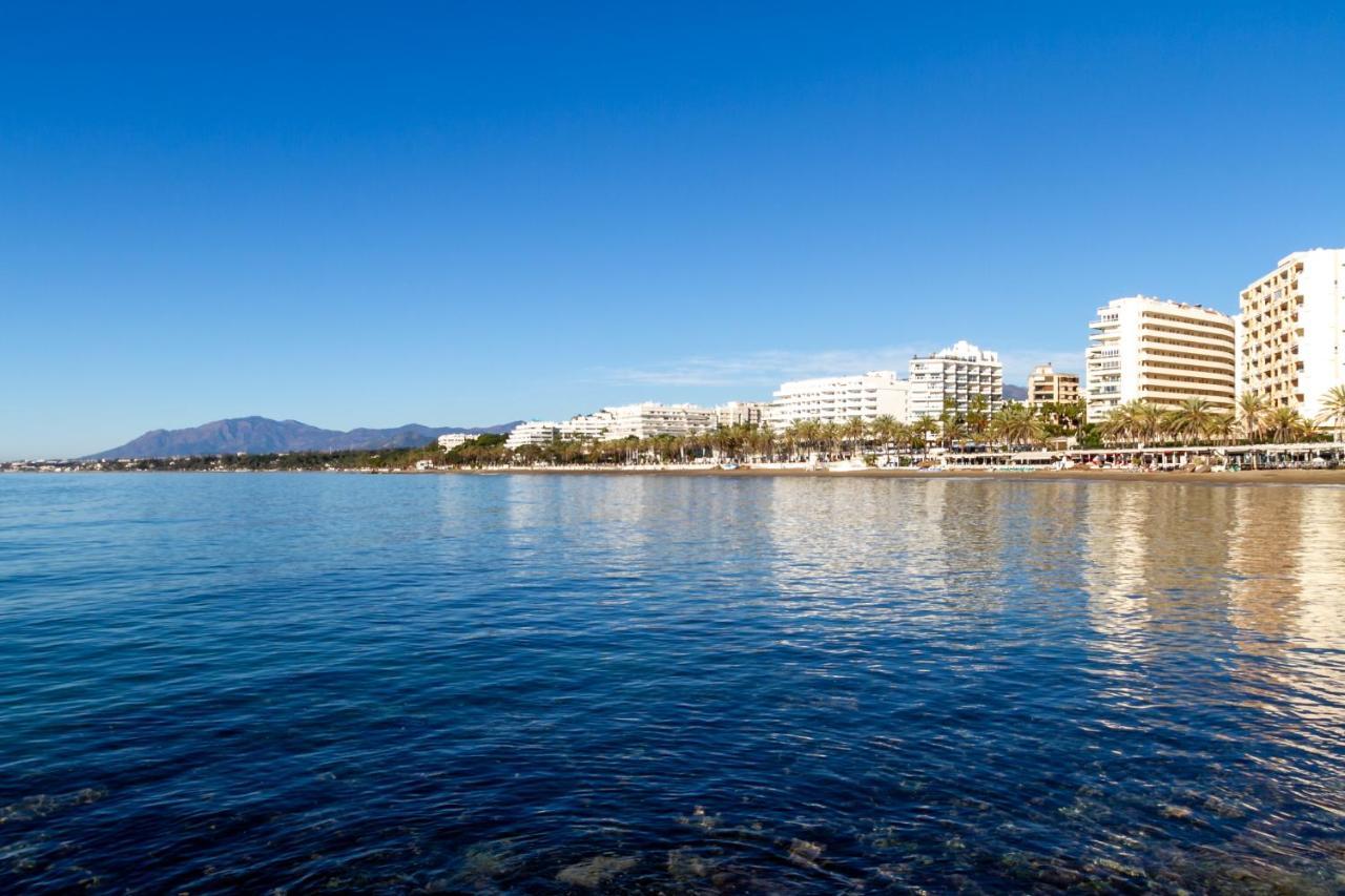 Marbella Banus Suites - Marbella Beach Front Suite Apartment Eksteriør billede